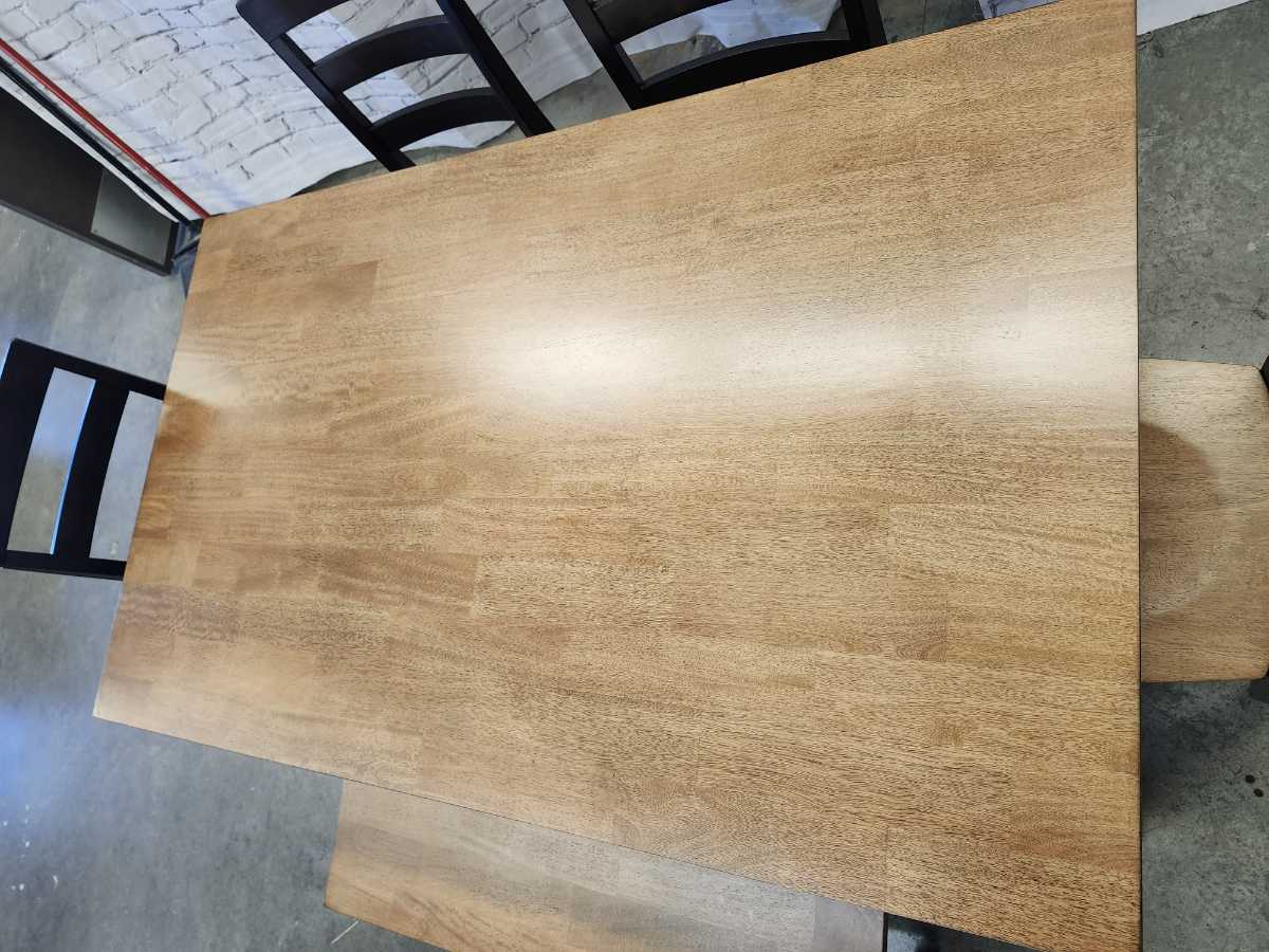 Gesthaven Dining Room Table Set - Gallery Image 8